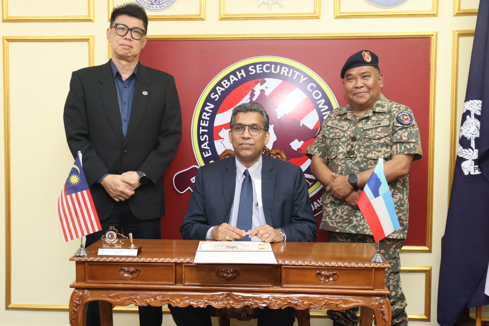 SEARCCT COMMITTEE VISIT TO THE EASTERN SABAH SECURITY COMMAND (ESSCOM)